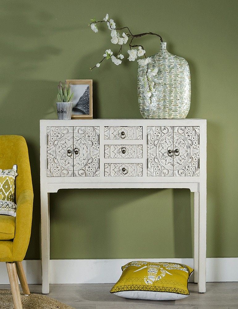 DECORACIÓN-INTERIOR-MUEBLE-CONSOLA-ESTILO-ÉTNICO-ORIENTAL-COLOR-BLANCO